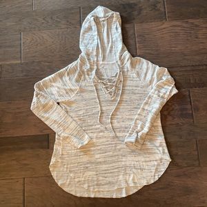 Comfy AMERICAN eagle light sweater with hood